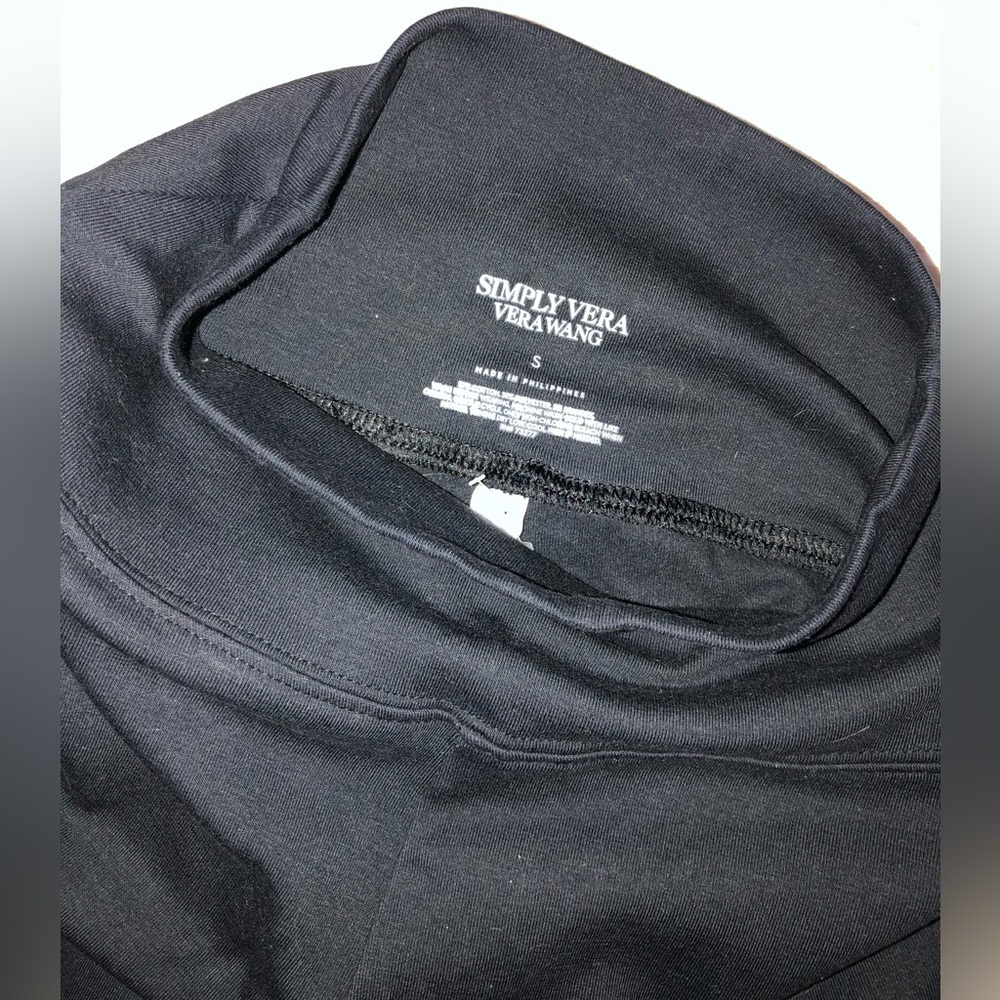 Vera Wang- black legging